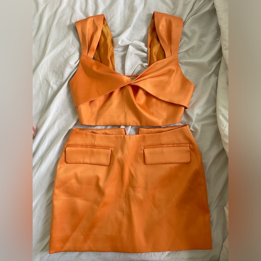 Baum und Pferdgarten Laryn Top and Shirley Mini Skirt Orange Sorbet